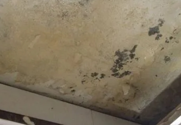 曾都阳台漏水维修公司分享下曾都卫生间渗水维修需要注意哪些问题。